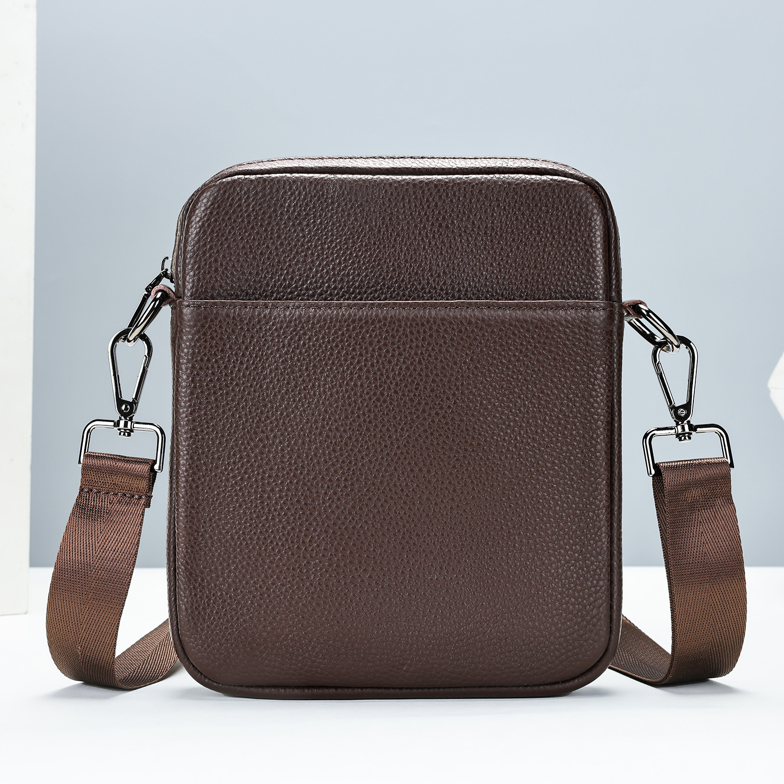 Ventas transfronterizas calientes de cuero para hombres mochila deportiva al aire libre mochila texturizada retro colección de bolsos de hombro