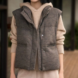 连衣裙;其他短外套;羽绒服