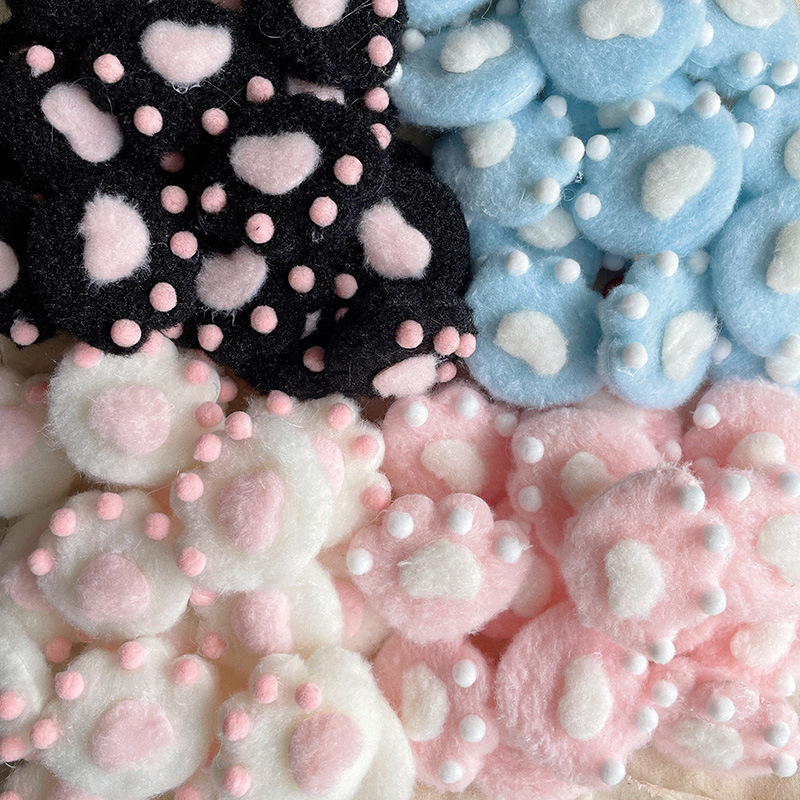 Cute Cartoon Plush Cat's Claw Brooch Soft Cute Fashionable Pin Girl's Heart Clothes Bag All-match Decorations in stock
