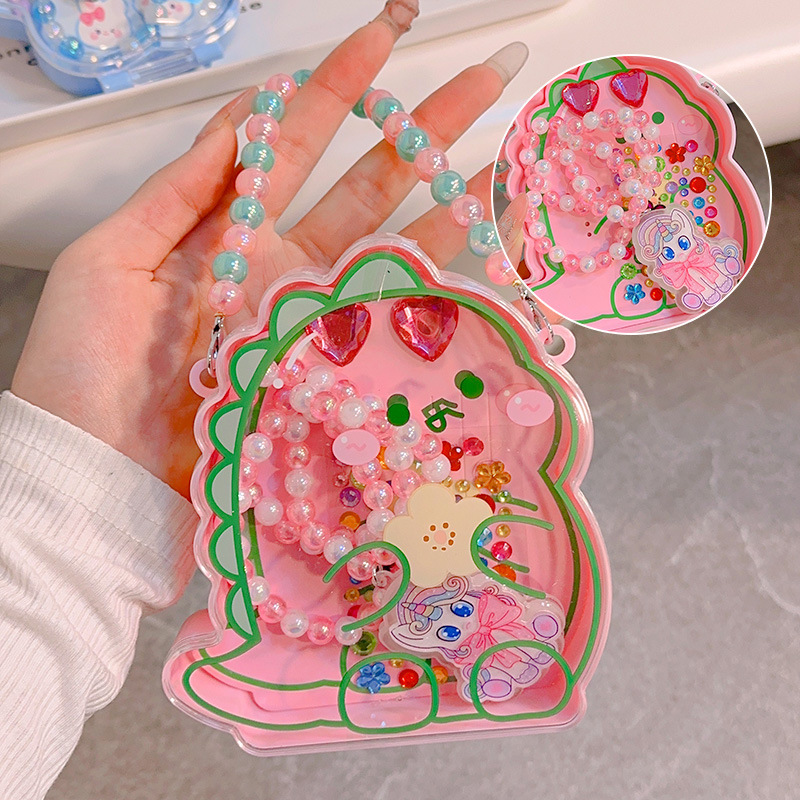 Pequeño dinosaurio rosa