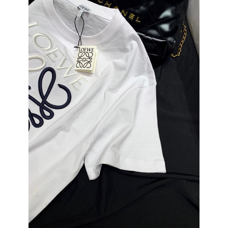 25LE 新作初春Tシャツ、ゆったりとしたシルエット、ゆったりとした袖、スリムで肉感をカバー|undefined