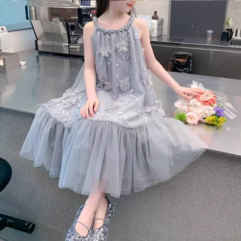 Платье для девочек 2025 Новый стиль Летнее платье принцессы Пышная юбка на бретелях из тюля Милое и стильное