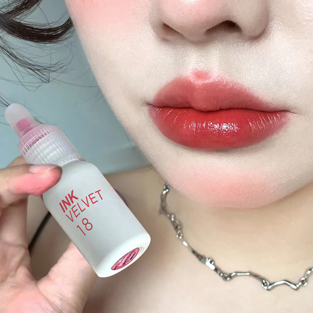 Daimanpu, botella de algodón blanco de leche, esmalte labial hidratante, esmalte labial blanqueador duradero.