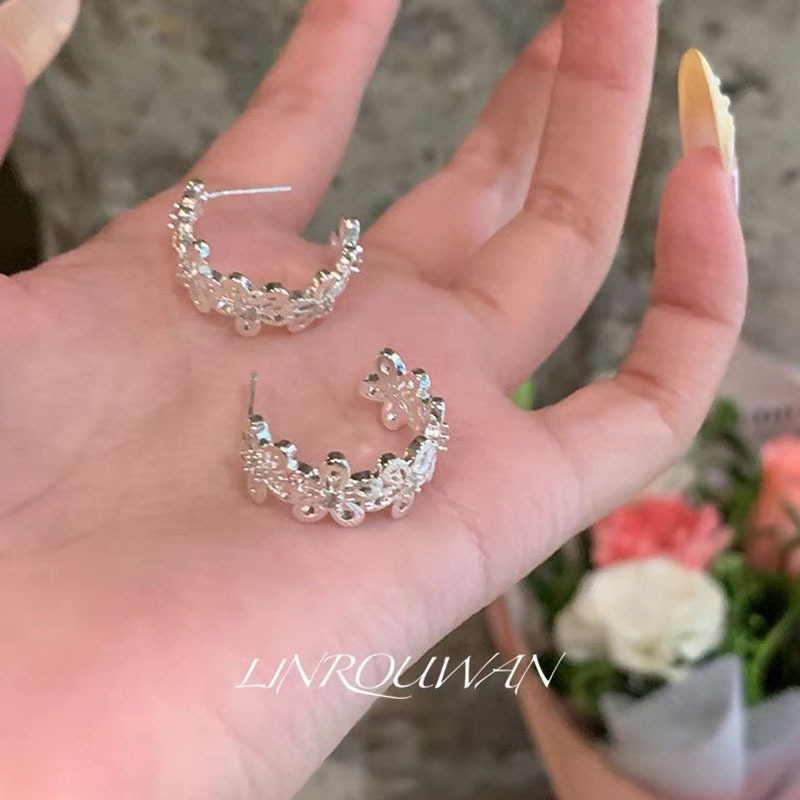 抖音热销闪钻珍珠耳环女轻奢小众高级感耳圈气质甜酷网红几何耳饰|undefined