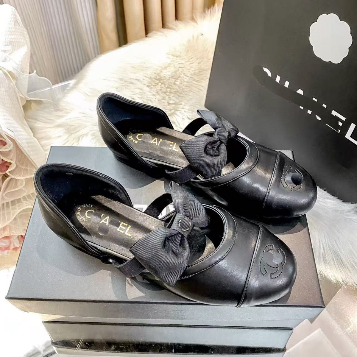 小香风蝴蝶结玛丽珍鞋女平底2025秋季新款菱格芭蕾舞鞋黑色单鞋