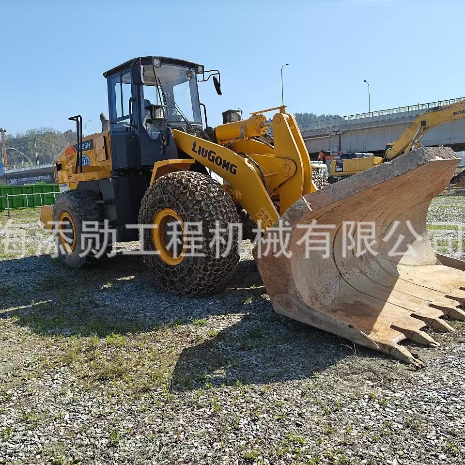 柳工50侧翻装载机，柳工855N侧翻装载机，隧道专业柳工50侧翻铲车