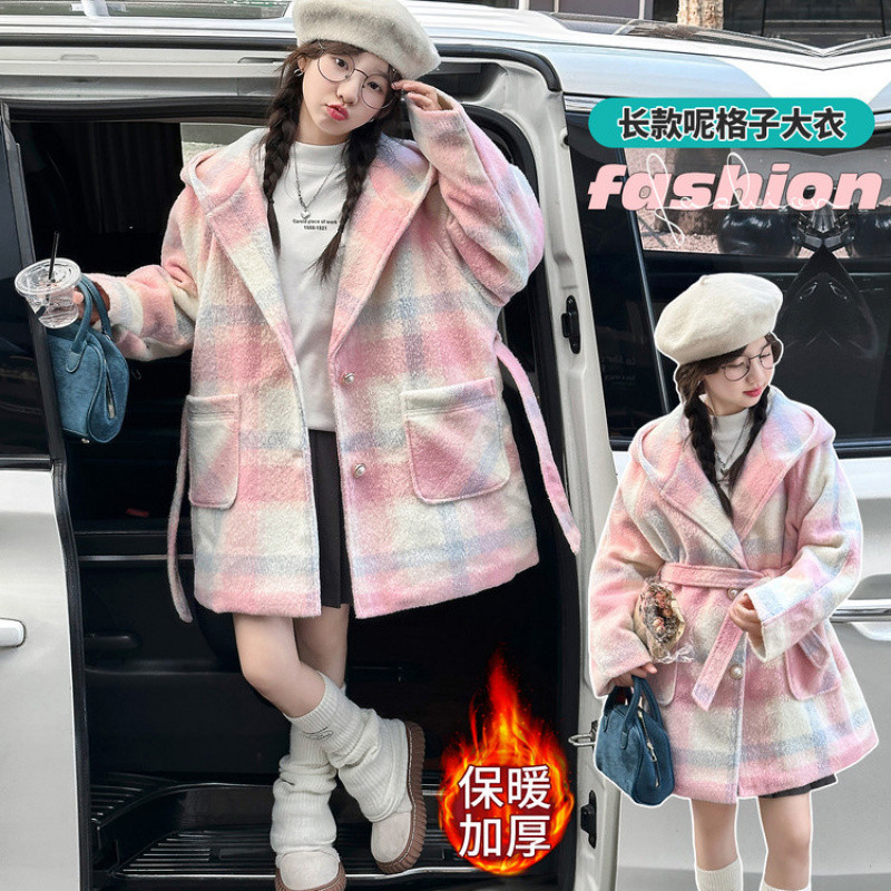 Zhili children's winter thickened coat for girls, 2026 new style, casual Korean style, thickened and warm, plaid, mid-length.