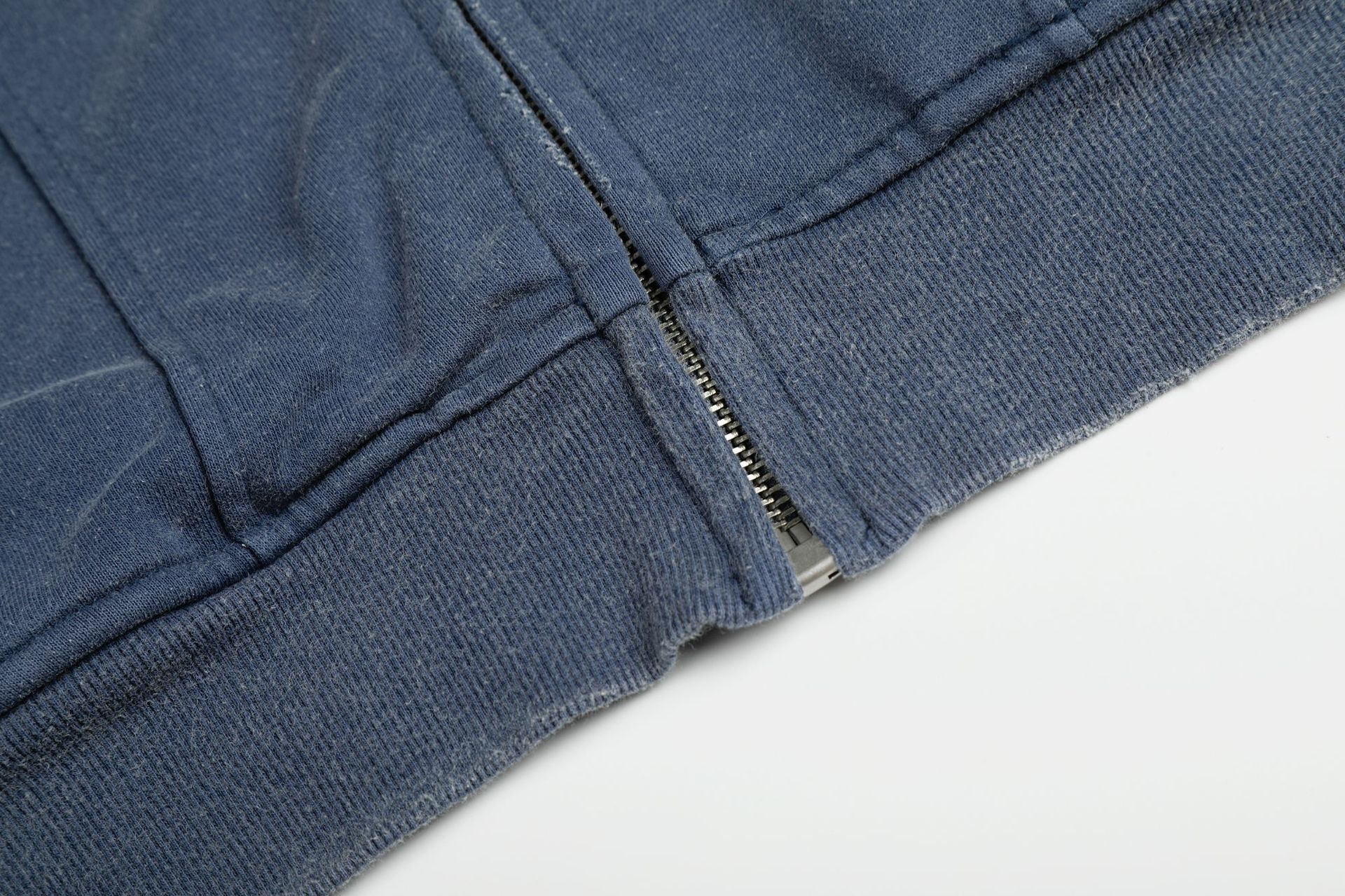 11KN Vintage Embroidered Stand Collar Zip-Up Jacket