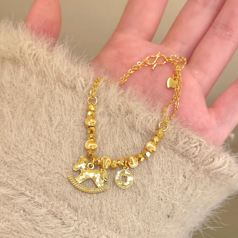 Money Will Come Soon! Golden Crushed Ice Pony Bracelet for Women, 2025 New Model, Light Luxury, High-End, Elegant and Stylish Jewelry