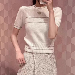 ���N�ЈA�I����һ���װ�ɫ��ëë�¶��������������ᘿ�������