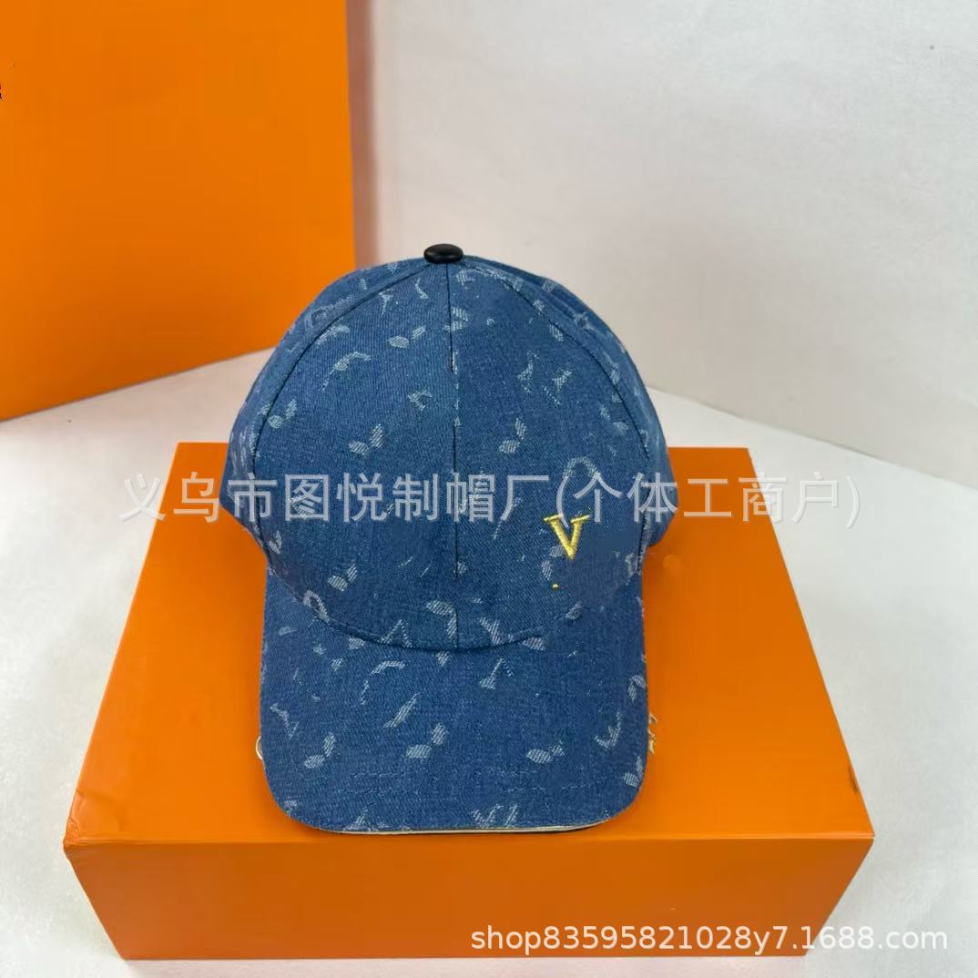 파란색