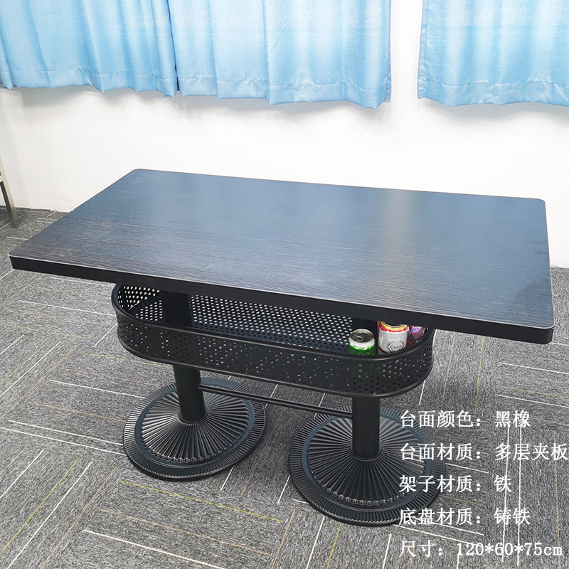 バーの散台バーのテーブルと椅子の組み合わせは多層の板を挟んでテーブルを保管しましょう。|undefined