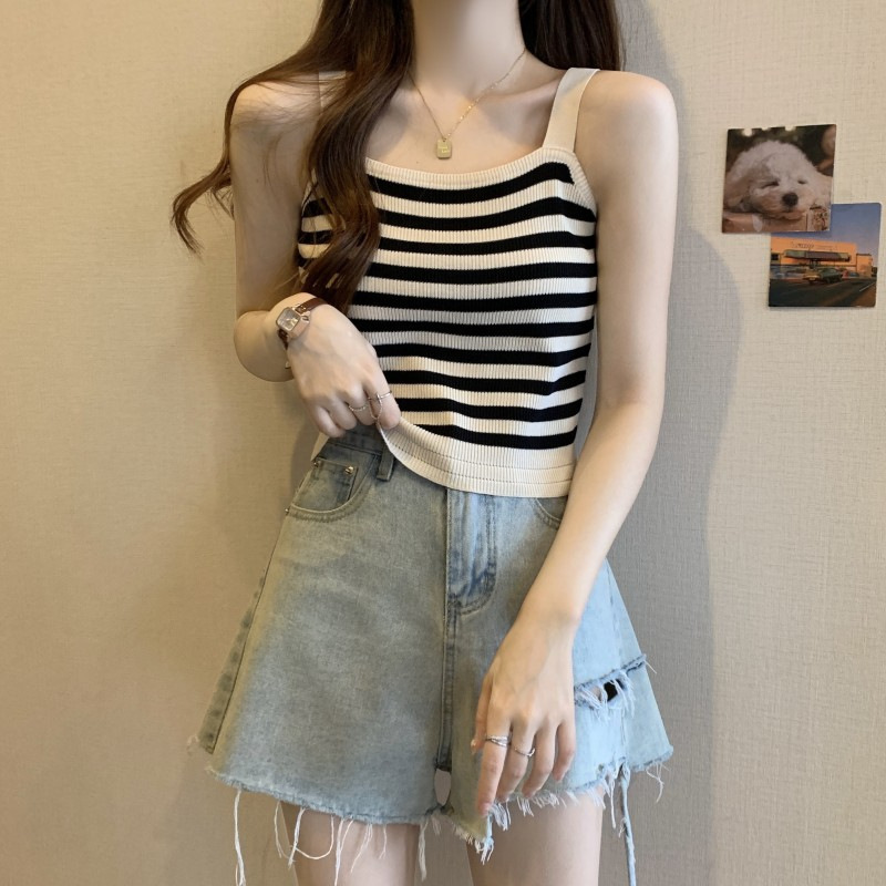Contrast Color Striped Knitted Camisole Women's Summer New Style Spice Girl Outer Wear Inner Base Sleeveless Short Trendy Top Contrast Color Striped Knitted Camisole Women's Summer New Style Spice Girl Outer Wear Inner Base Sleeveless Short Trendy Top
