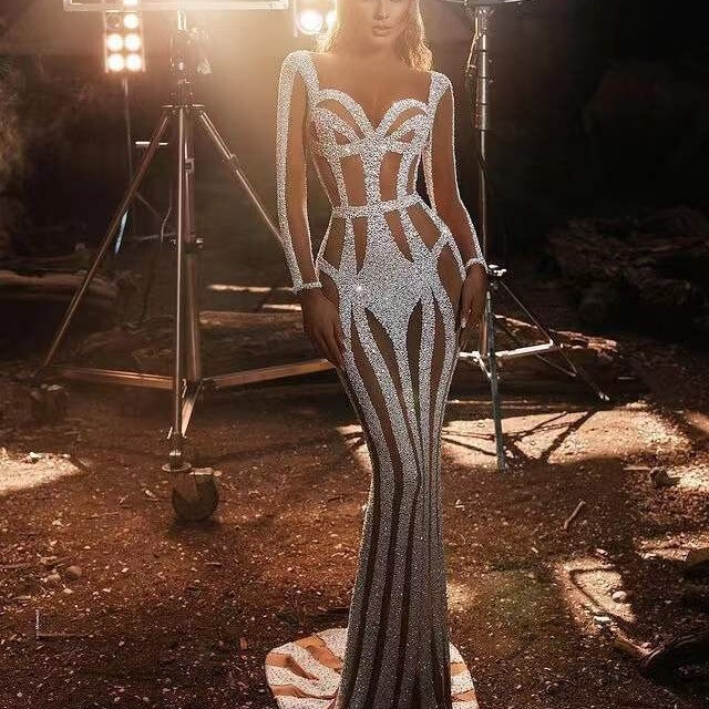 Special Offer: European and American Style Sequined Mesh Semi-Sheer High-End Long-Sleeve Evening Dress Special Offer: European and American Style Sequined Mesh Semi-Sheer High-End Long-Sleeve Evening Dress