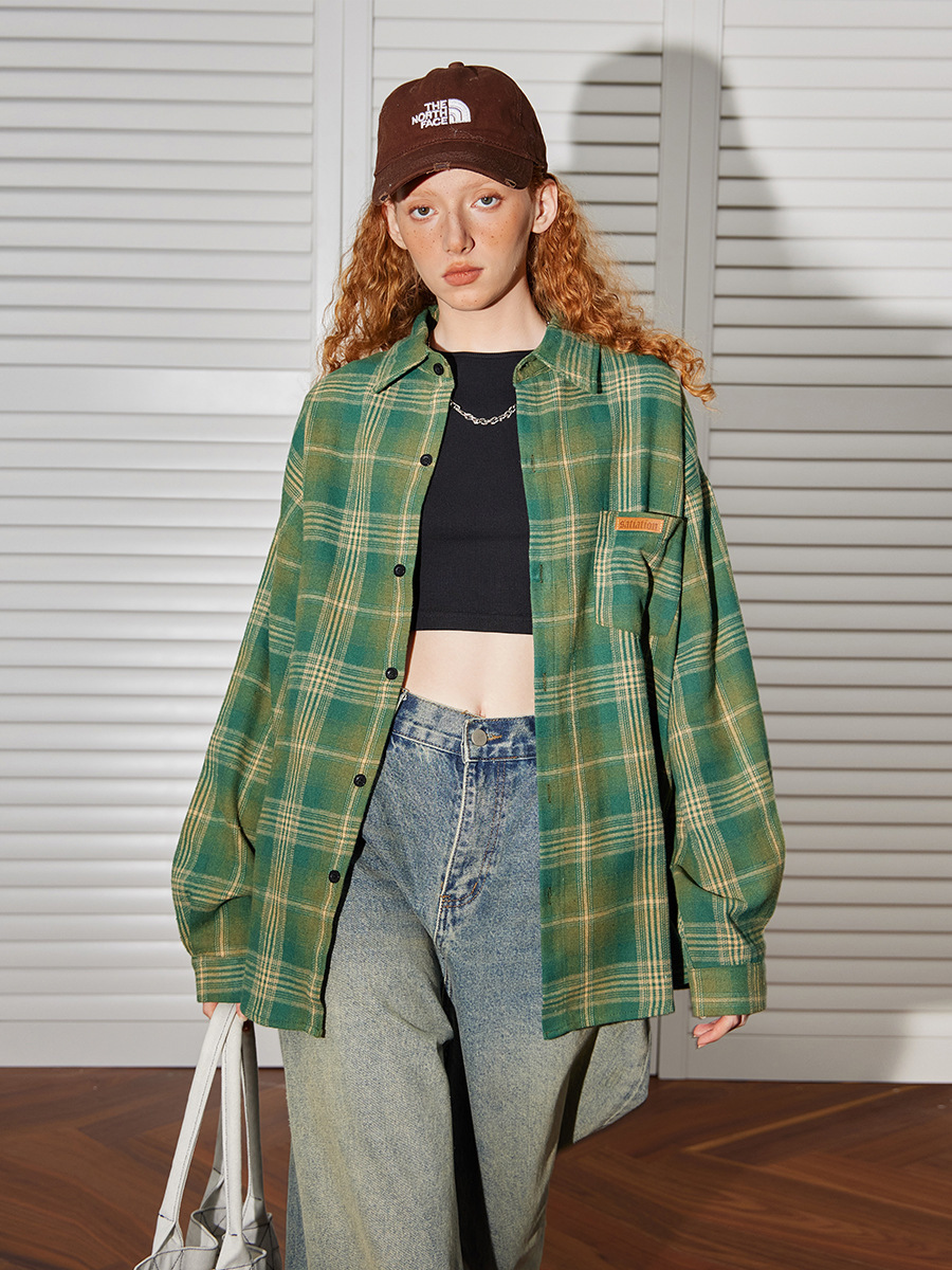 Retro autumn trend shirt for leisure