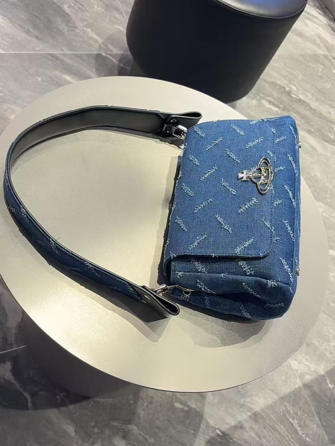 Unique Western-Style Saturn Vintage Motorcycle Tote Bag, Bohemian Bowling Bag, Crocodile-Pattern Underarm Chain Crossbody Bag - Thumbnail 8