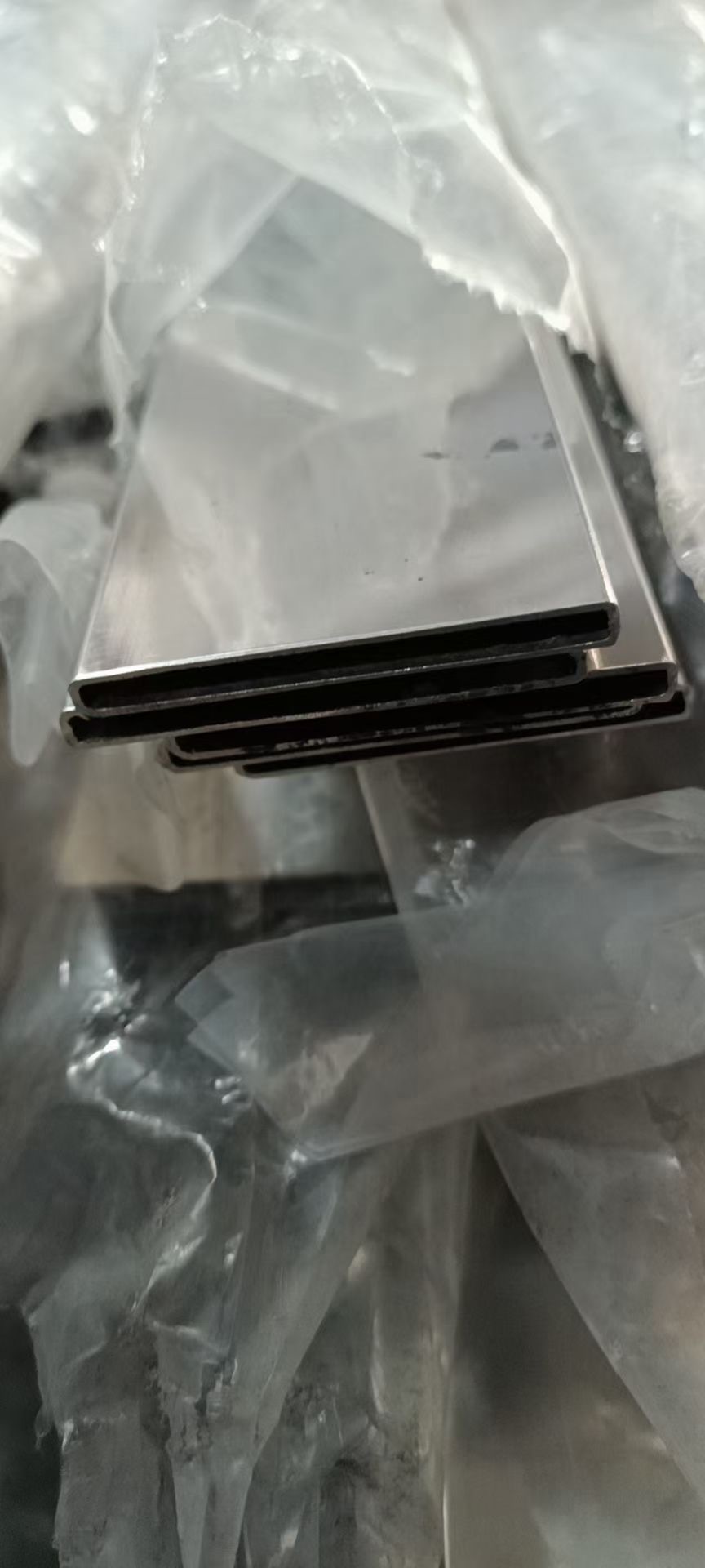 ade6957e1195b54905a375c6ed1b12