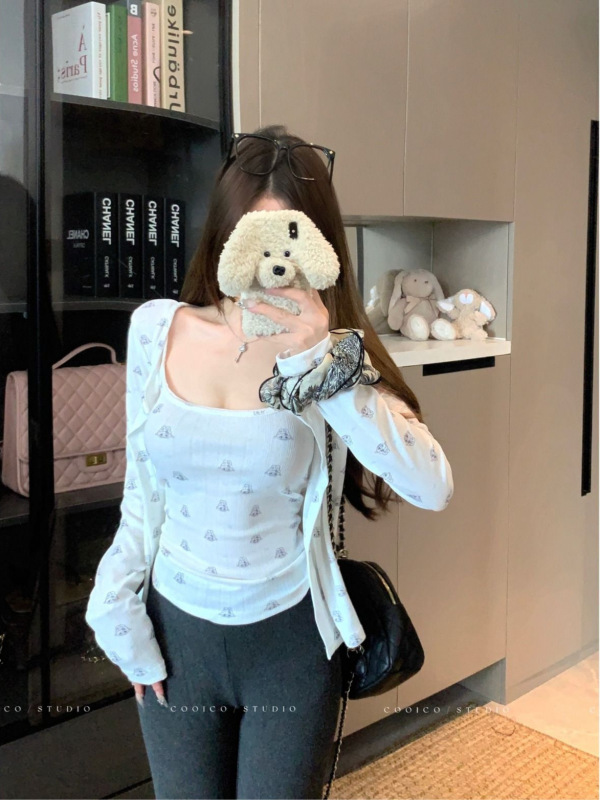 辣妹纯欲风少女感减龄甜美套装女秋季长袖开衫吊带背心上衣两件套|undefined