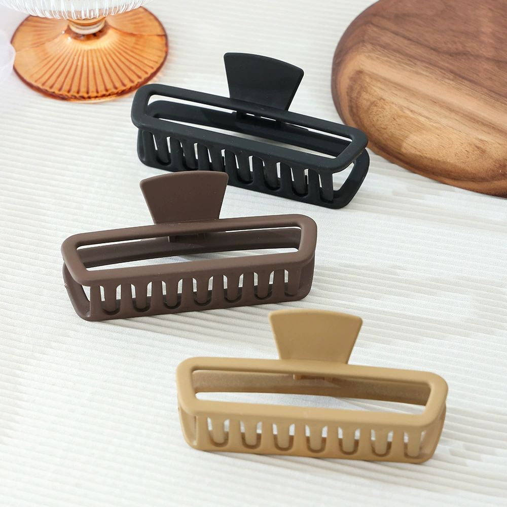 Rectangular crab pin, shark, simple and elegant design, high-quality style