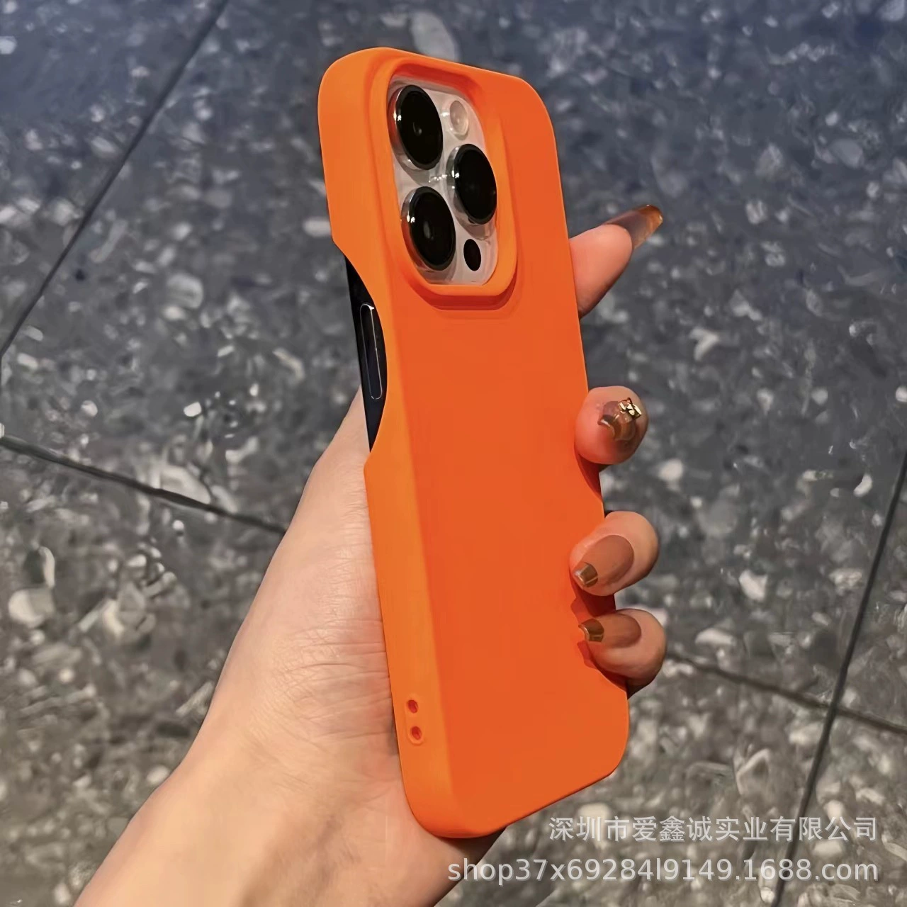 Чехол для телефона (Apple) iPhone 16, силиконовый матовый, защита от падений, обод камеры