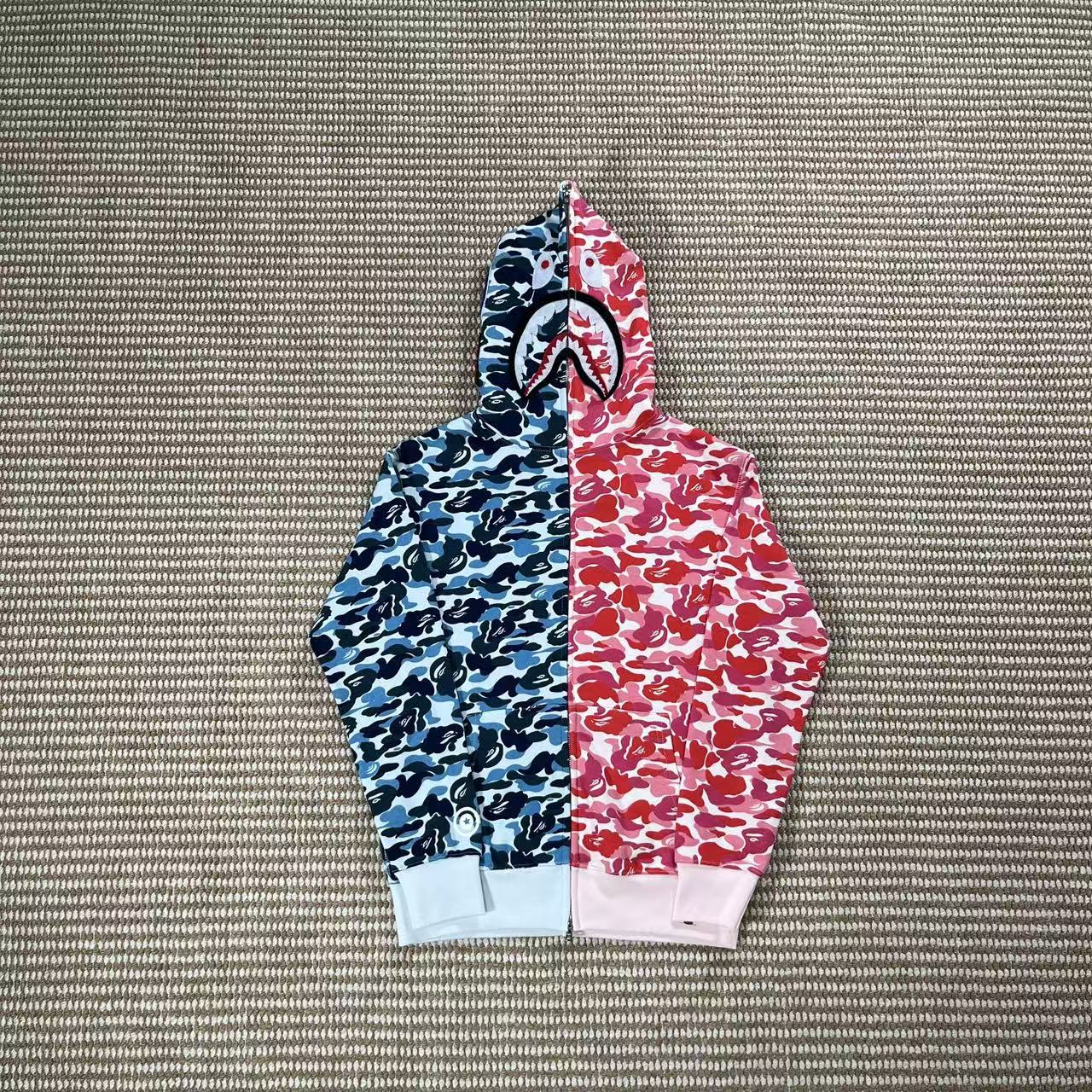 双色 / S