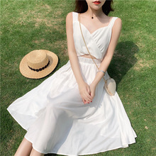 法式白色吊带裙2022小个子女夏海边度假沙滩连衣裙长款赫本风超仙