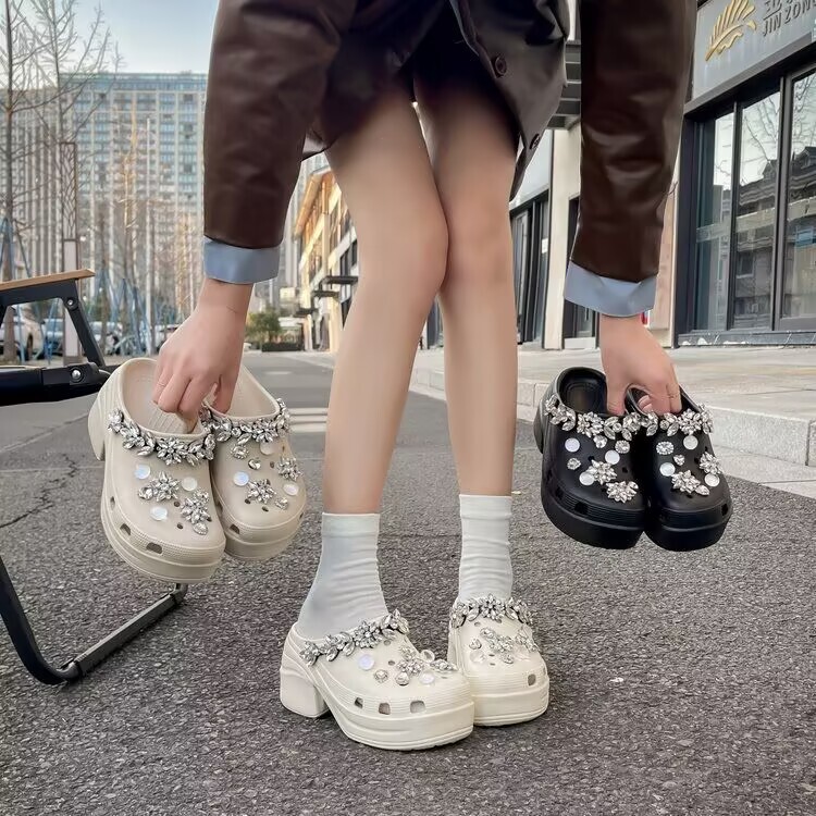Hot-Selling Foreign Trade Cross-Border Mermaid Clogs for Women, Height-Increasing Beach Sandals with Cushioning for Summer Wear