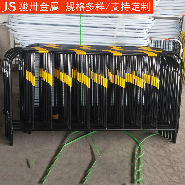 工地施工临边黄黑临时移动铁马护栏 隔离警示铁马护栏 交通隔离栏