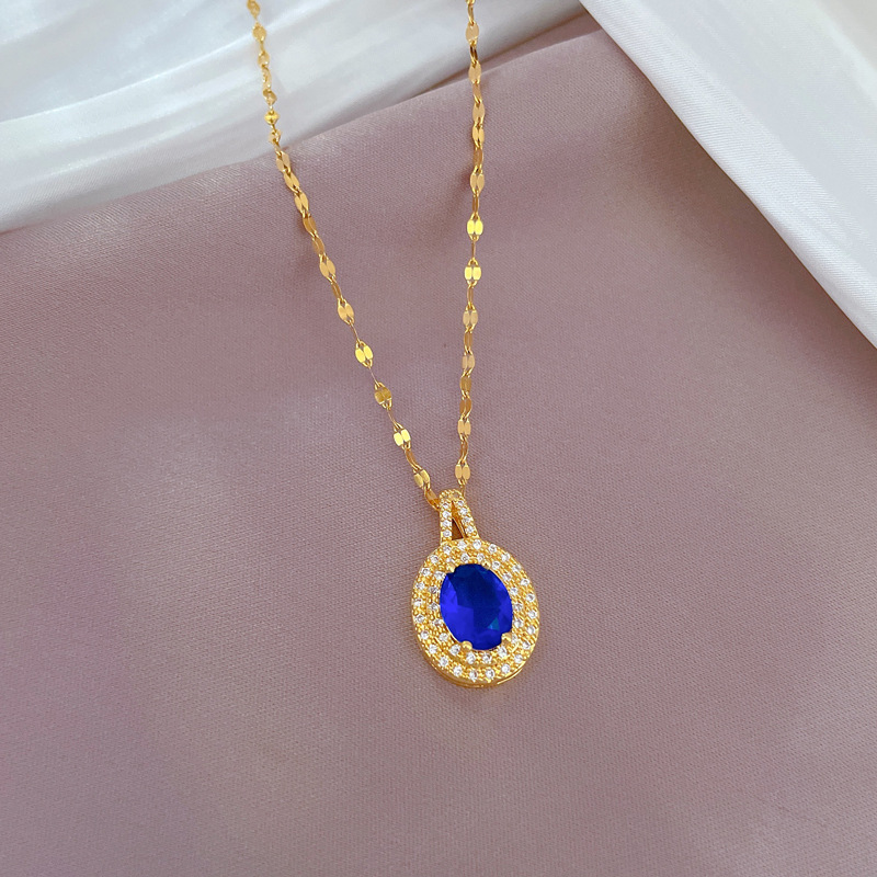 Simple Style Oval Titanium Steel Copper Inlaid Zircon Pendant Necklace 1 Piece