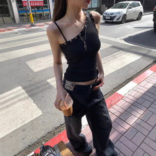 ����б�粻Ҏ�t�̿��������Ů�ļ��OӋ�Пo���ɫ�Ը��⴩���³�