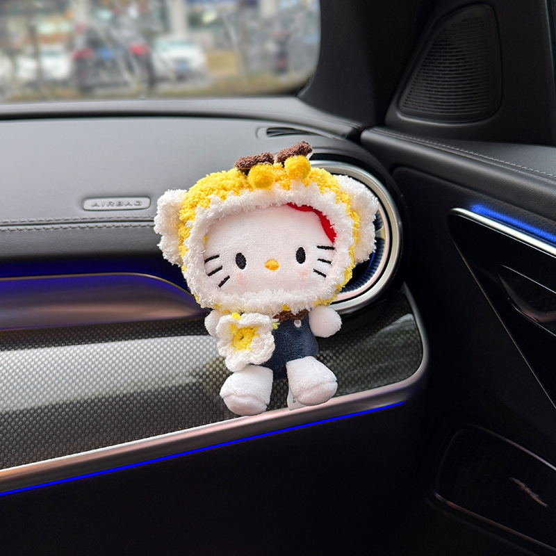Cute Kitty automóvil ventilación perfume decoración 2025 nuevo creativo adorable muñeca de peluche para automóviles adornos