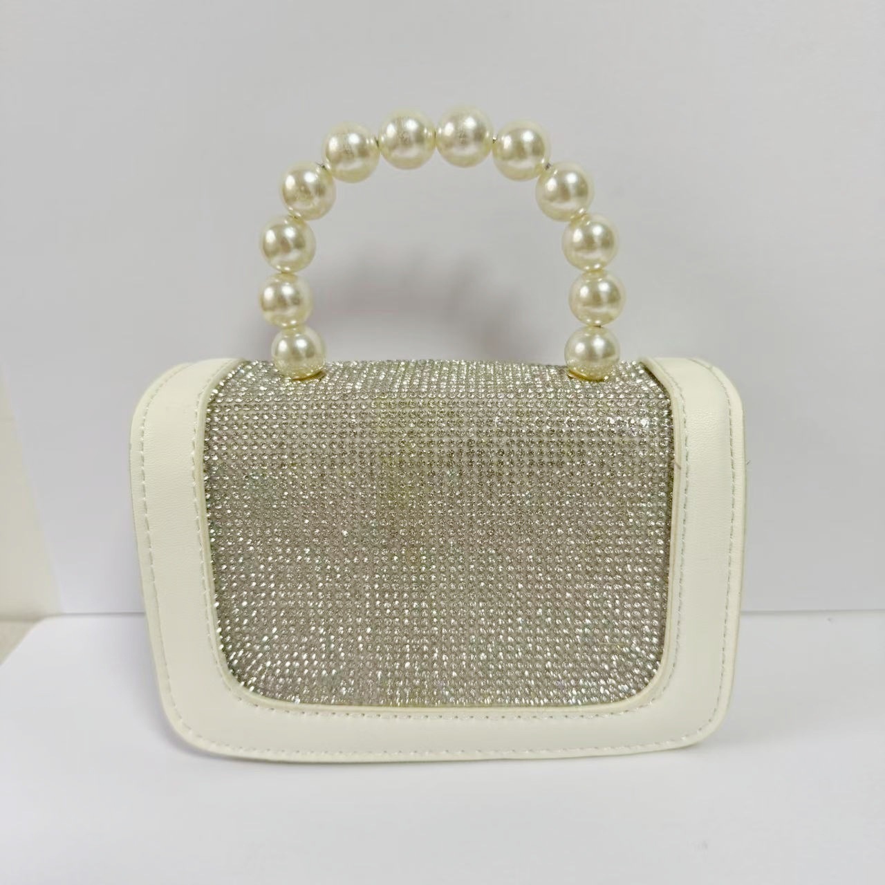 2025 primavera y verano estilo caliente moda casual niños dulces bolsa de gelatina mini bolso de mensajero de un solo hombro variedad al por mayor