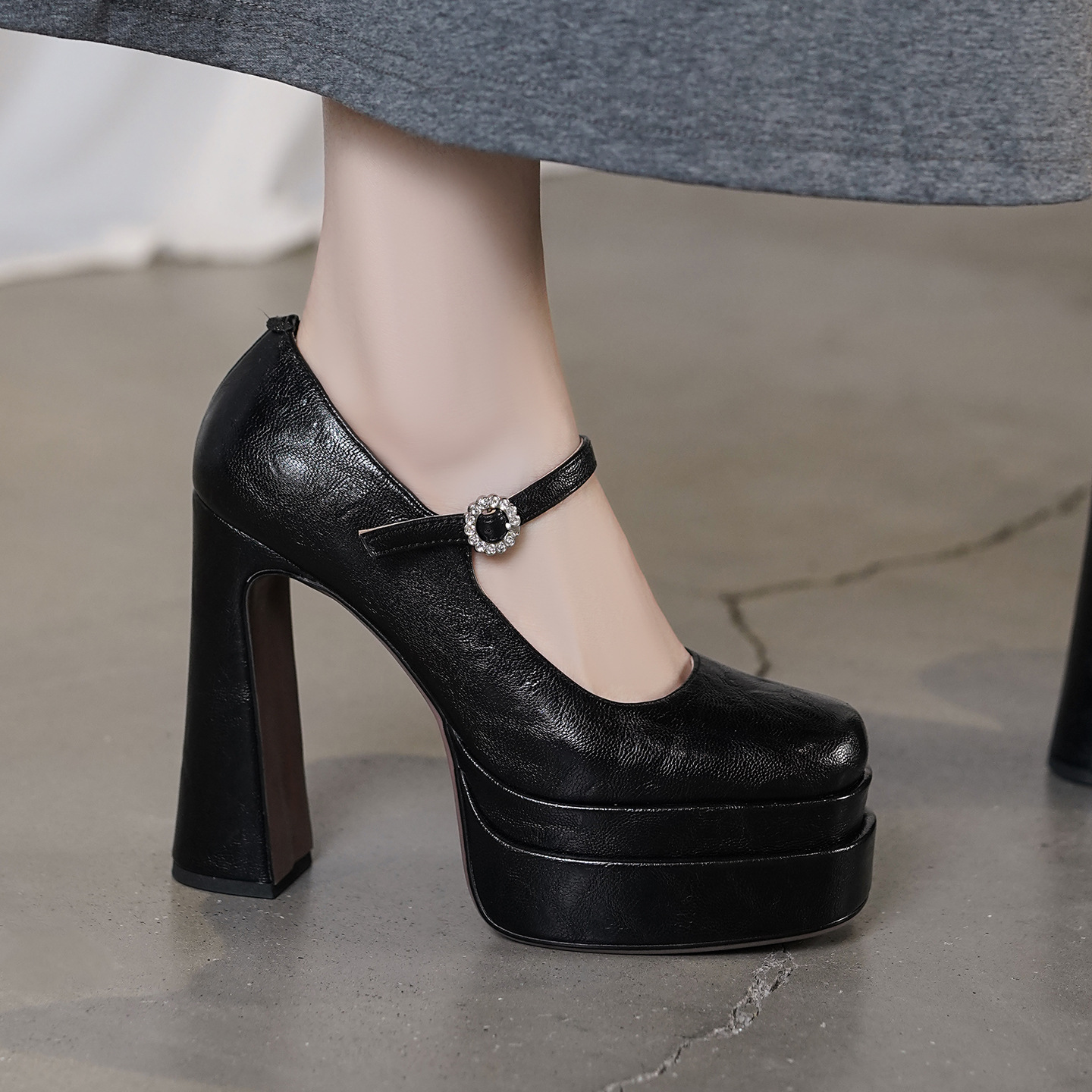 Giày cao gót nữ mũi vuông kiểu Pháp, cổ thấp, đế platform, quai một chữ, gót siêu cao 12 cm, phù hợp dự tiệc cưới — màu đen, màu trắng ngà