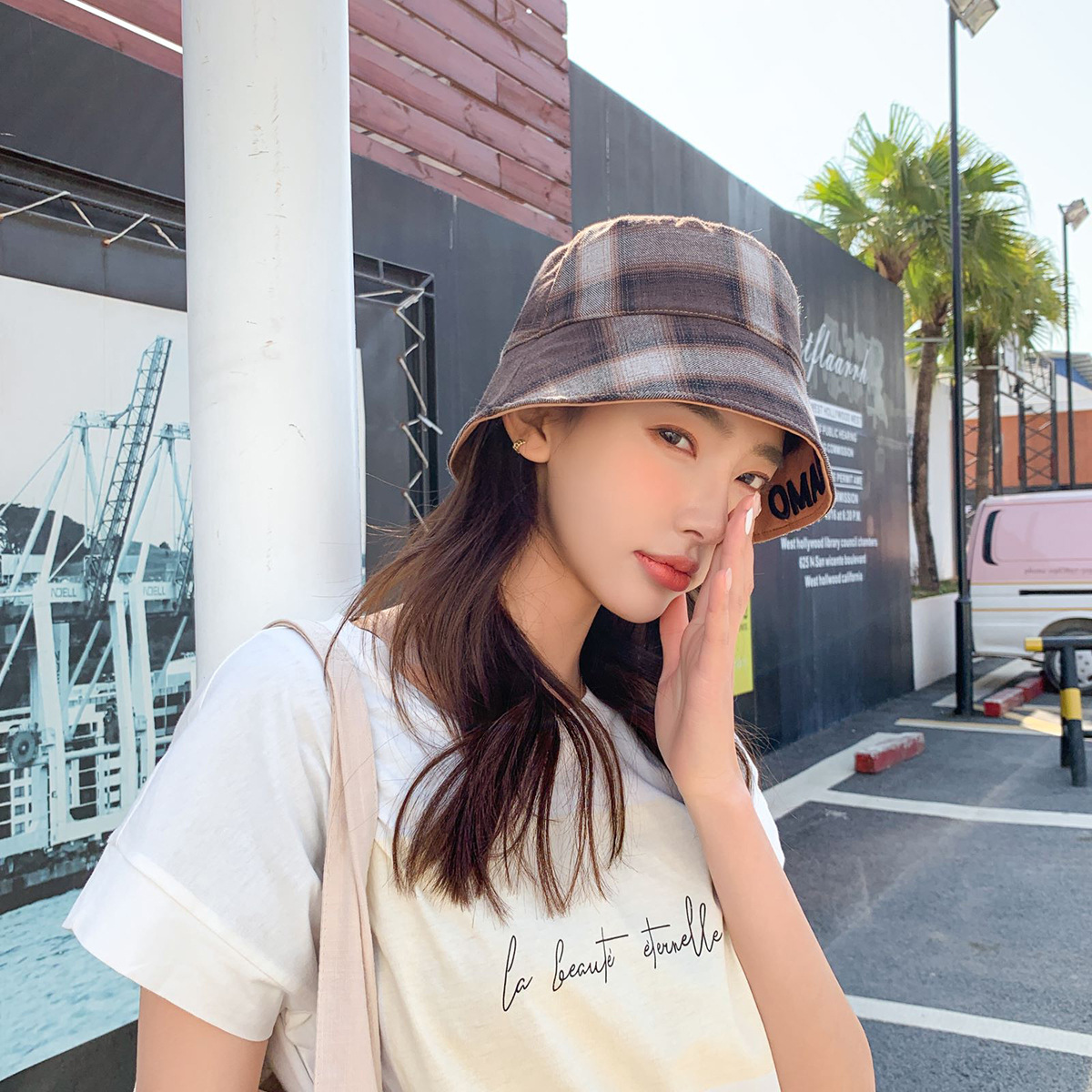 Korean Fashion Embroidered Letter Bucket Hat display picture 14