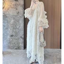 2026春秋设计师刺绣立体花朵连衣裙宽松显瘦仙女裙新款