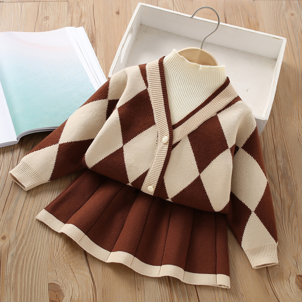 Conjunto de punto para niñas dos piezas, cuello en V falso, manga larga – estilo coreano otoño-invierno.