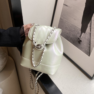 Korean Style Niche Design Bag Women's 2024 Summer New Fashion Chain Shoulder Wrap Bag Commuter Backpack