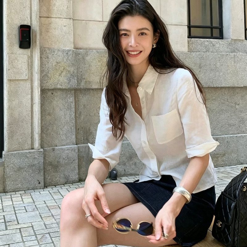 Fashionable Intellectuals | 1Oo Linen Mid-Sleeve Shirt for Women, Workwear Shirt with a Cinched Waist and Elegant Style.
