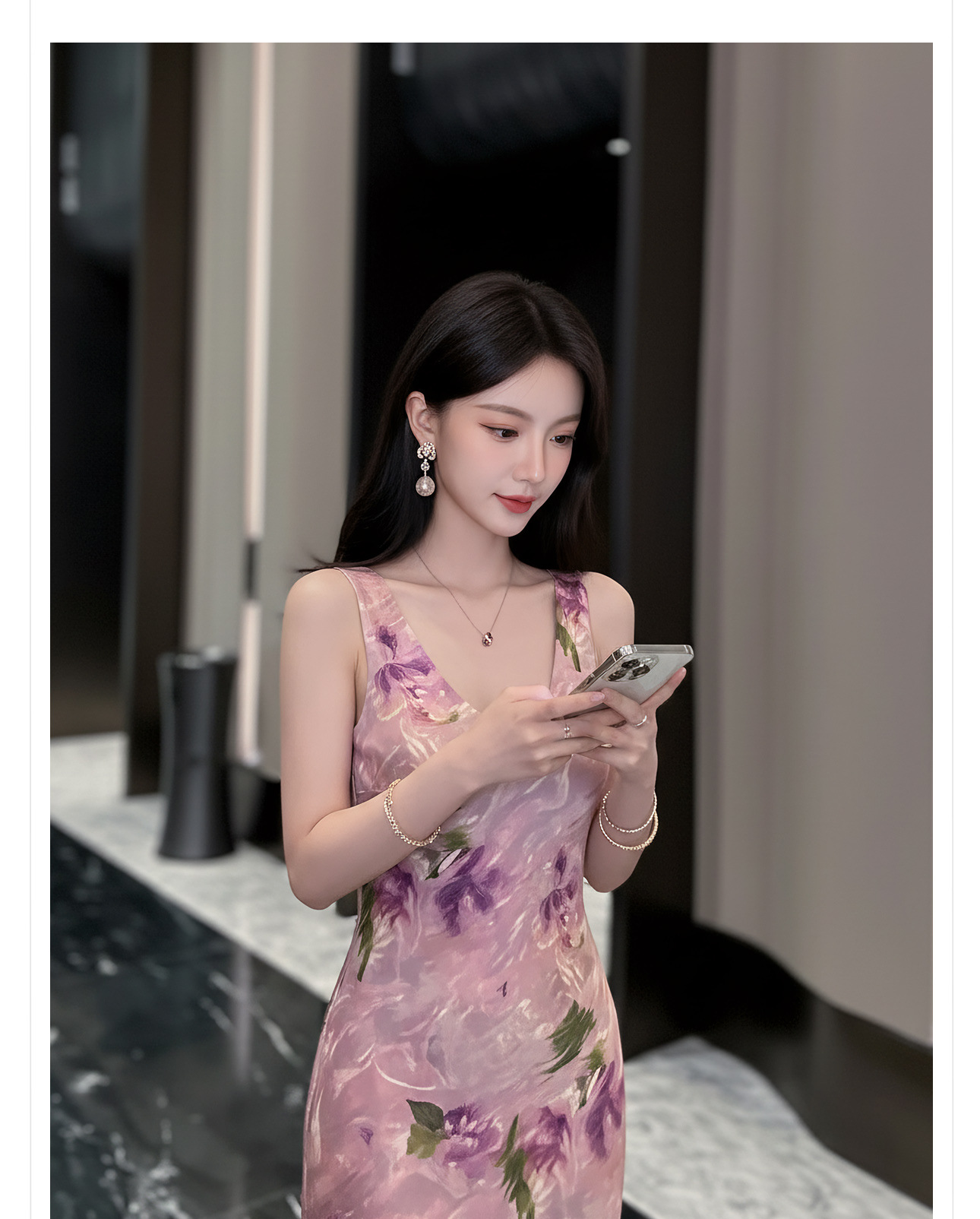 Đầm maxi nữ thắt eo họa tiết hoa văn tân cổ điển dáng suông nhẹ — Hồng tím chi tiết 4
