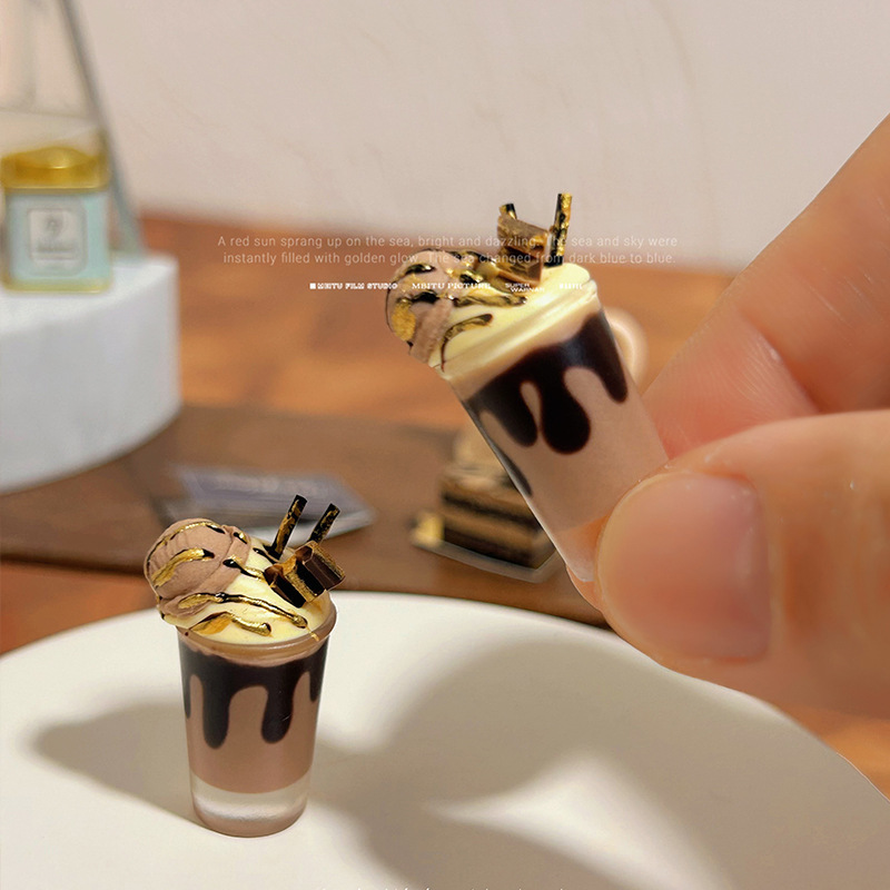Miniature Internet Popular Summer Drink Ornaments Toy Model Doll House Accessories Mini Hazelnut Cocoa Ice Mocha I339