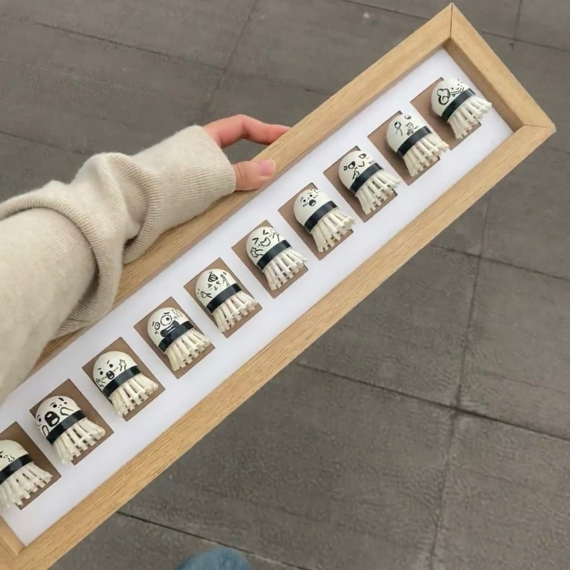 그리드 10개(배드민턴 공 10개 수용 가능)