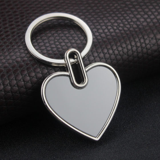 Blank double-sided gift car double-sided lettering opening laser lettering LOGO metal key chain hotel number plate