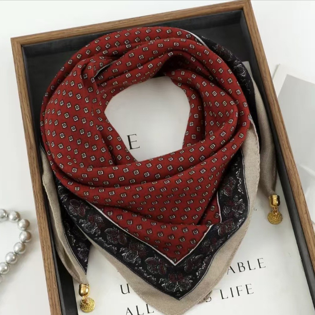 2025新款高级感磁吸扣三角丝巾棉围巾女春秋冬保暖围脖气质百搭