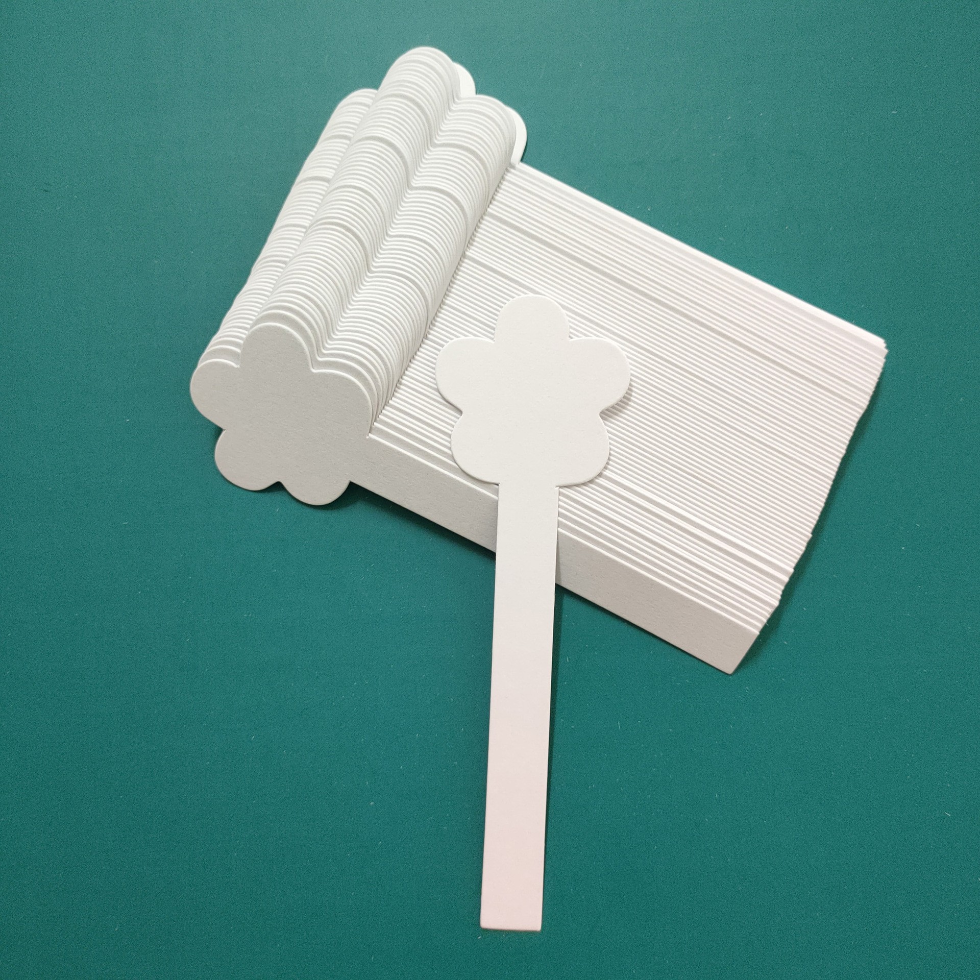 O1CN012gkEAT1LoVrPq8k97_!!2209