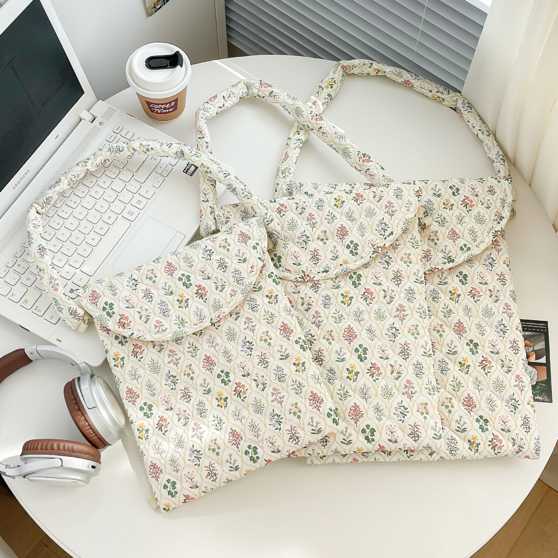 Space cotton laptop bag, 11-inch women's laptop bag, 13-inch handbag, 15-inch gaming laptop floral print laptop storage bag