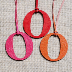 O-shaped English letter bag, women's handbag accessory, pendant ornament