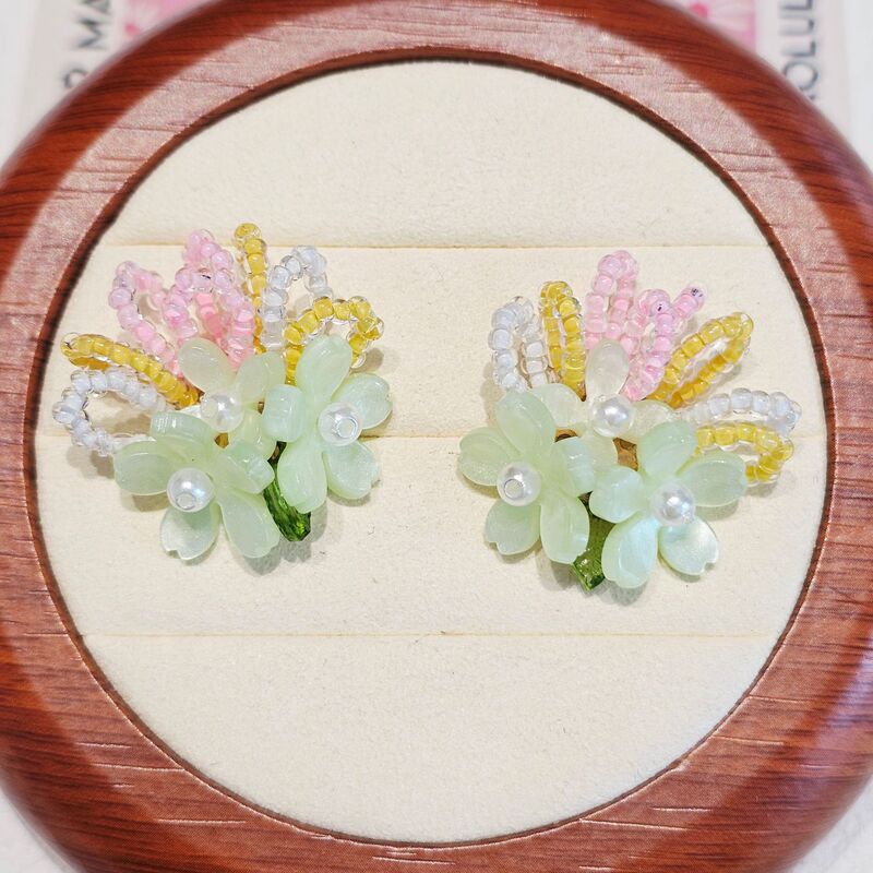 イン織りベゴニアの花クラスタージュエリーバッグ携帯電話ケースブローチ下駄ゼリー靴 diy 靴フラワーアクセサリー|undefined