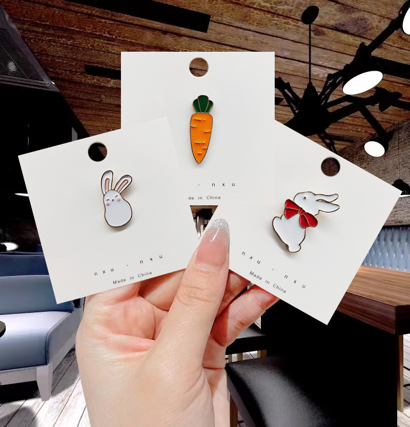 Fashion Rabbit Carrot Alloy Enamel Unisex Brooches display picture 1