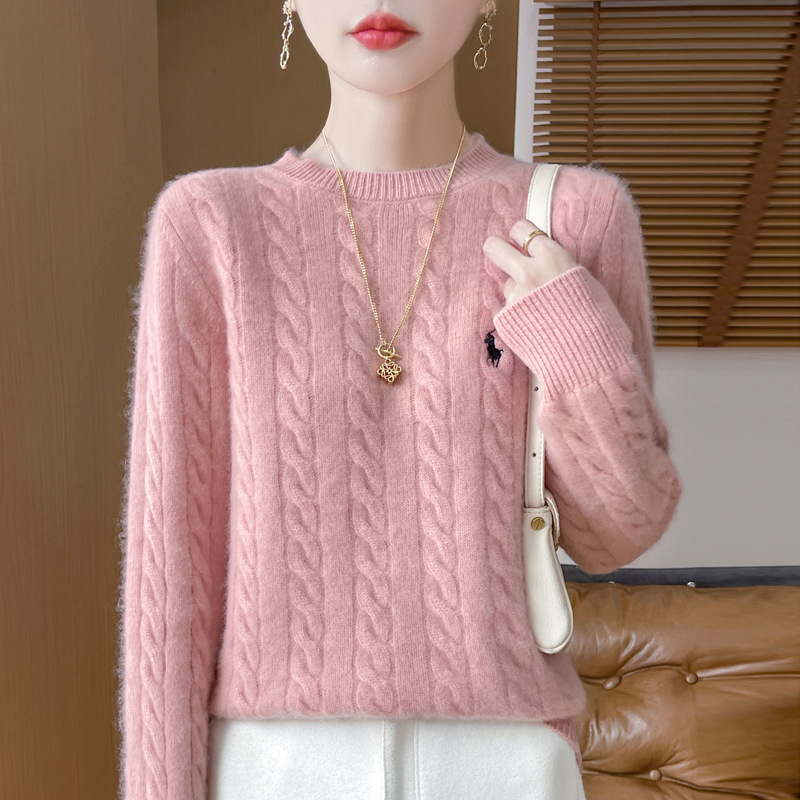 [Directly from the Manufacturer] Round Neck Pure Color Embroidered Knitted Women's Sweater Loose and Versatile Short Bottoming Shirt Top Trendy