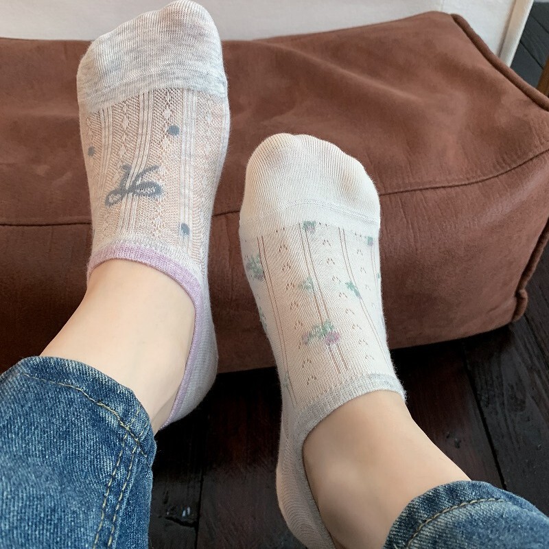 Seamless Color-Block Floral Miu-Style Women's Socks, Invisible Low-Cut Boat Socks, Summer Thin Non-Slip Breathable Mesh Socks Seamless Color-Block Floral Miu-Style Women's Socks, Invisible Low-Cut Boat Socks, Summer Thin Non-Slip Breathable Mesh Socks